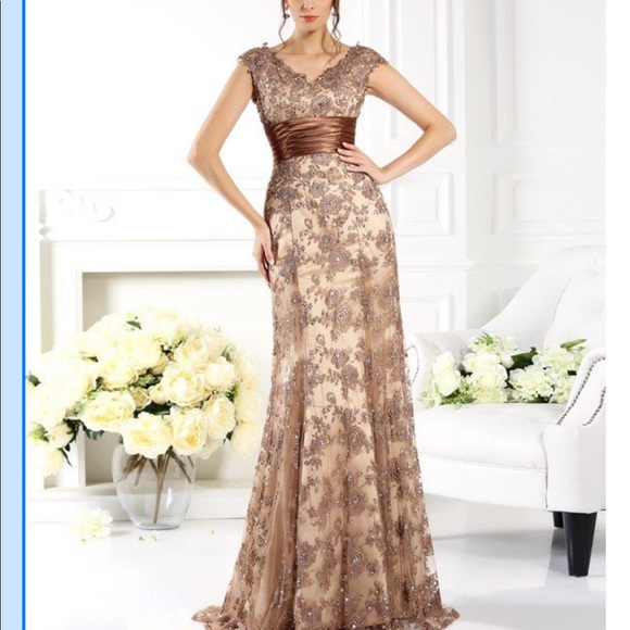 Navy lace a line princess v neck - Picture 7 of 8